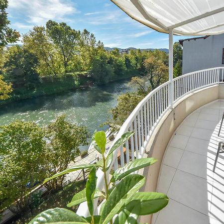 Apartment Riverfront Banja Luka Exterior foto